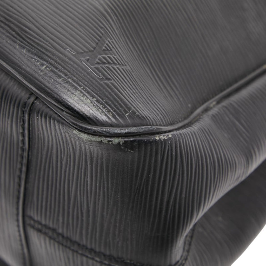 Louis Vuitton Black Noir Leather Handbag (Pre-Owned)