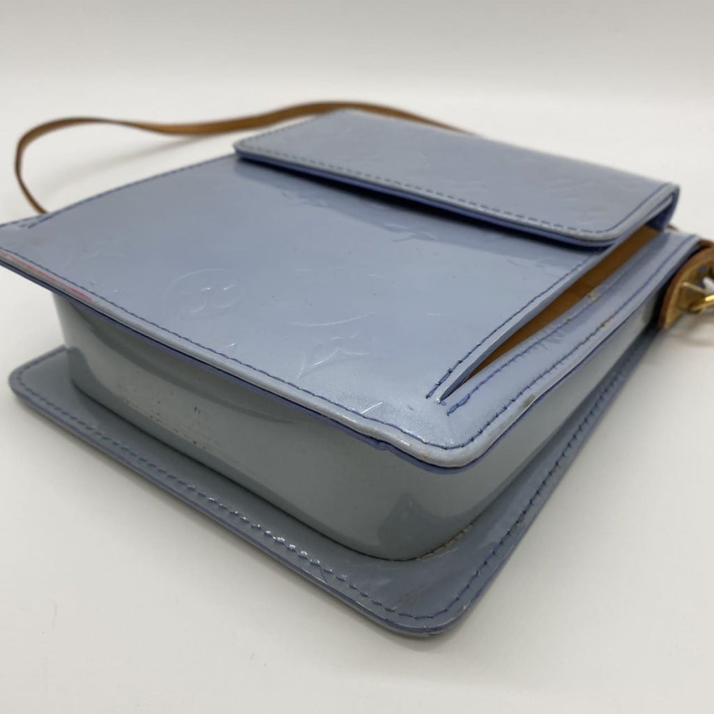 Louis Vuitton Blue Monogram Vernis Pochette Shoulder Bag (Pre-Owned)