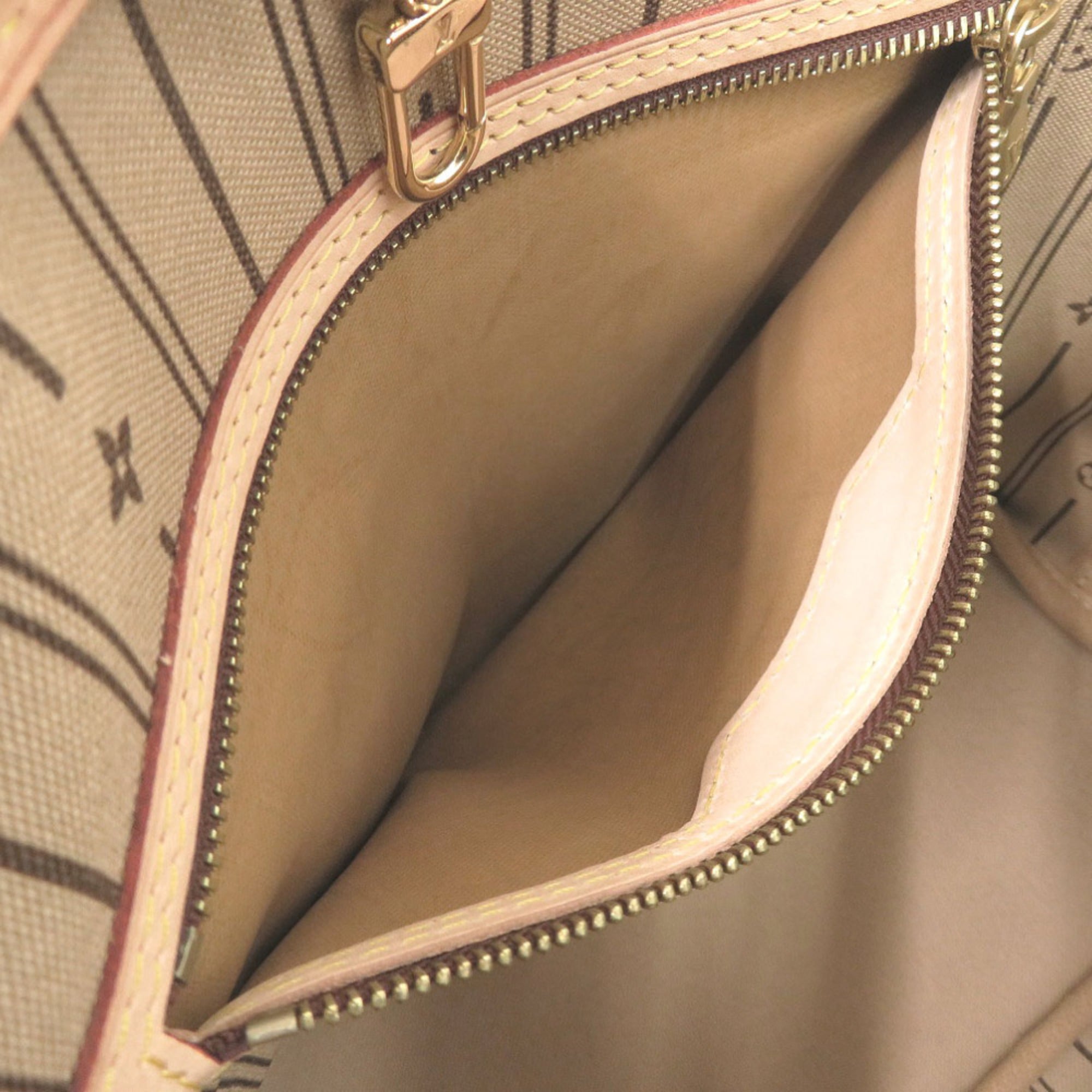 Louis Vuitton Beige Monogram Tote Bag (Pre-Owned)