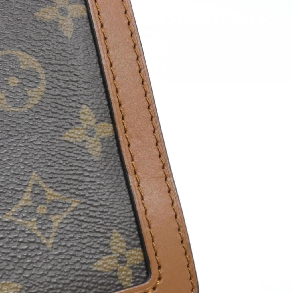 Louis Vuitton Brown Coated Canvas Shoulder Bag (Pre-Owned)