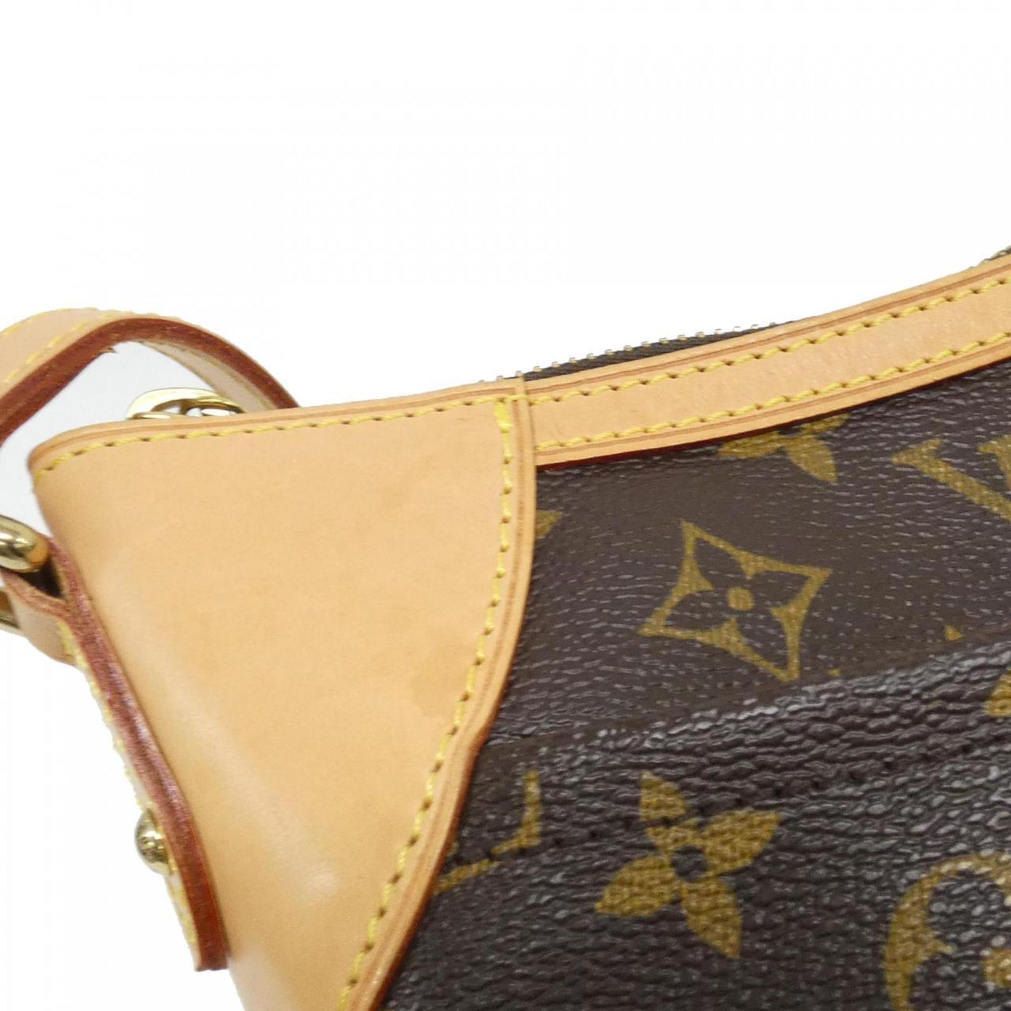 Louis Vuitton Marron Monogram Monogram Shoulder Bag (Pre-Owned)