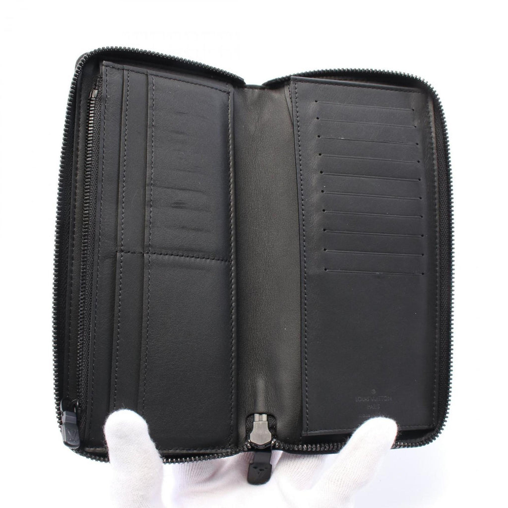 Louis Vuitton Black Monogram Shadow Leather Long Wallet (Bi-Fold) (Pre-Owned)