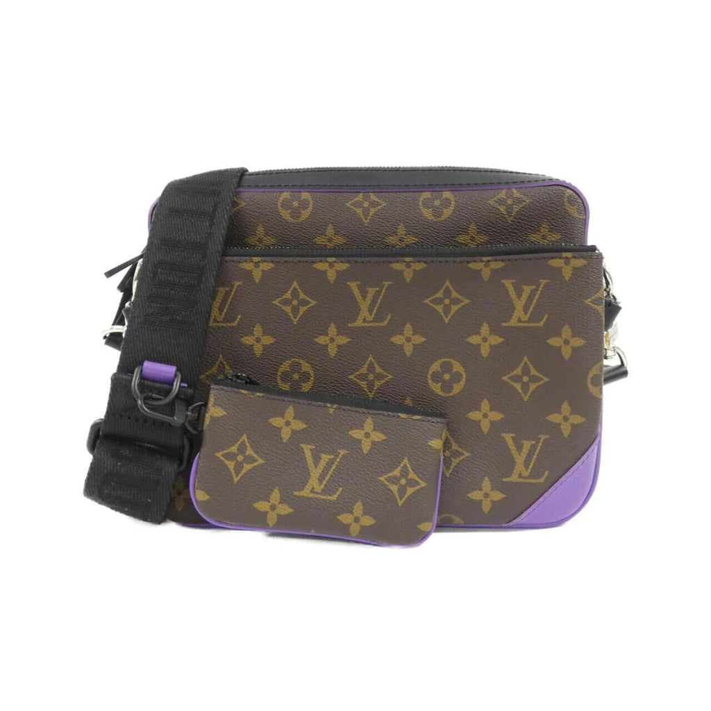 Louis Vuitton Marron Coated Canvas Pouch Shoulder Bag (Pre-Owned)