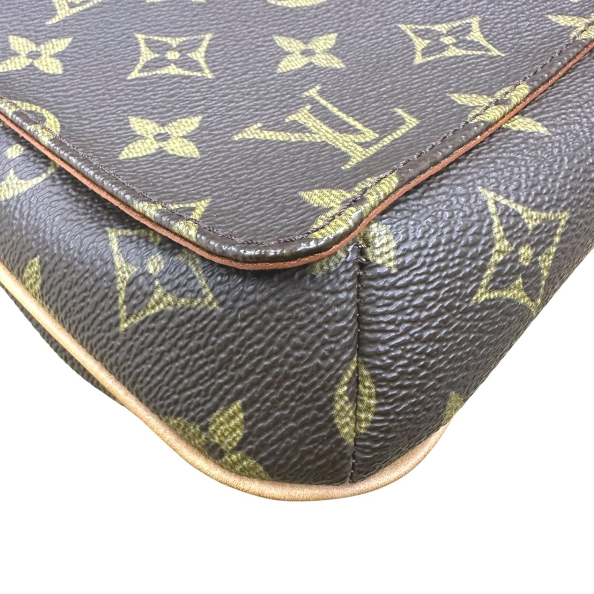 Louis Vuitton Brown Monogram Shoulder Bag (Pre-Owned)