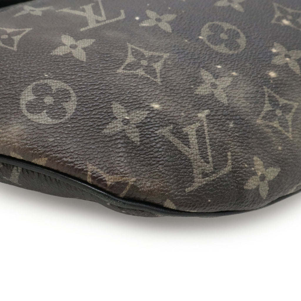 Louis Vuitton Black Gray Multi-Color Monogram Leather Pouch (Pre-Owned)