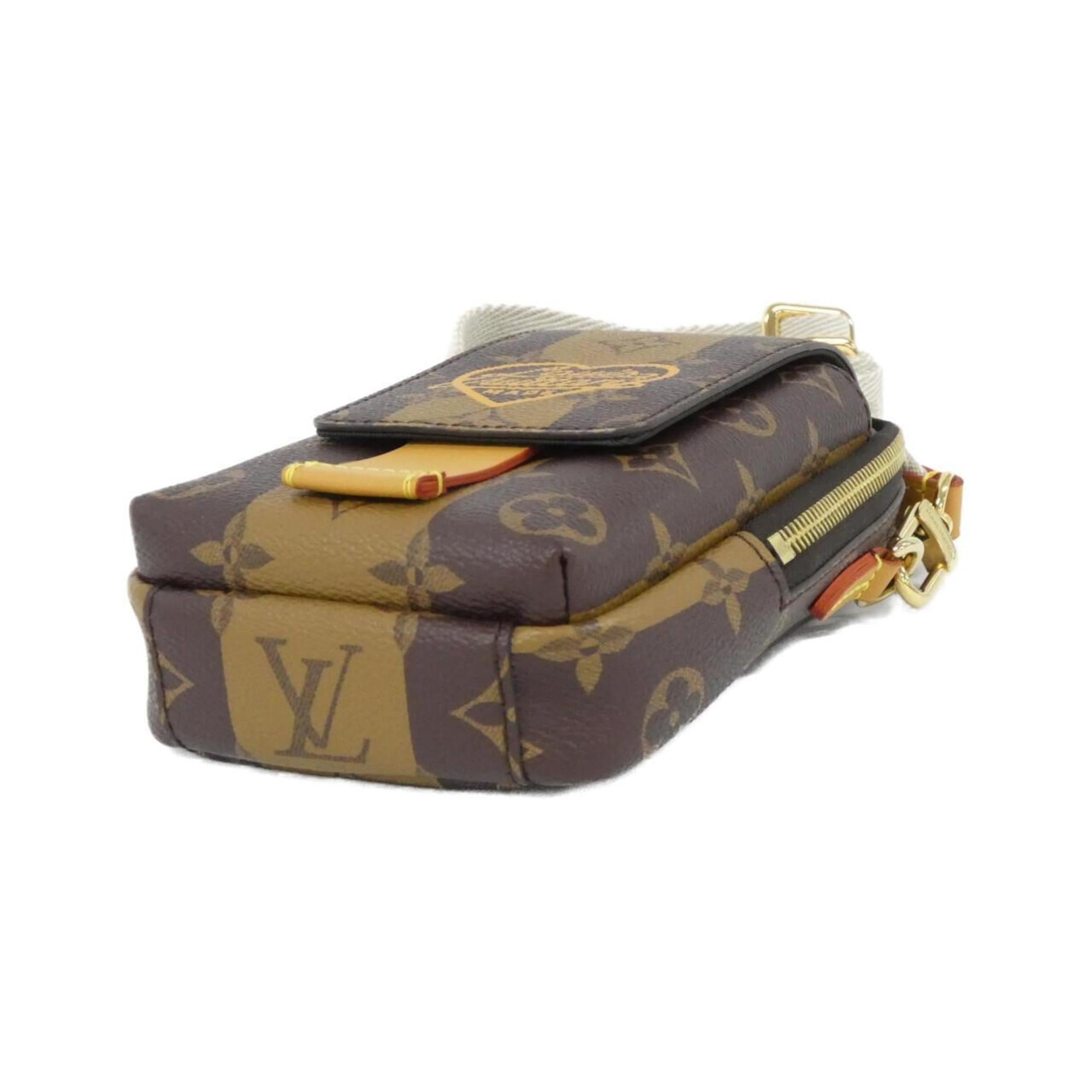 Louis Vuitton Brown Coated Canvas Shoulder Bag (Pre-Owned)
