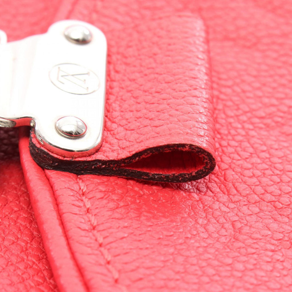 Louis Vuitton Red Color Leather Shoulder Bag (Pre-Owned)