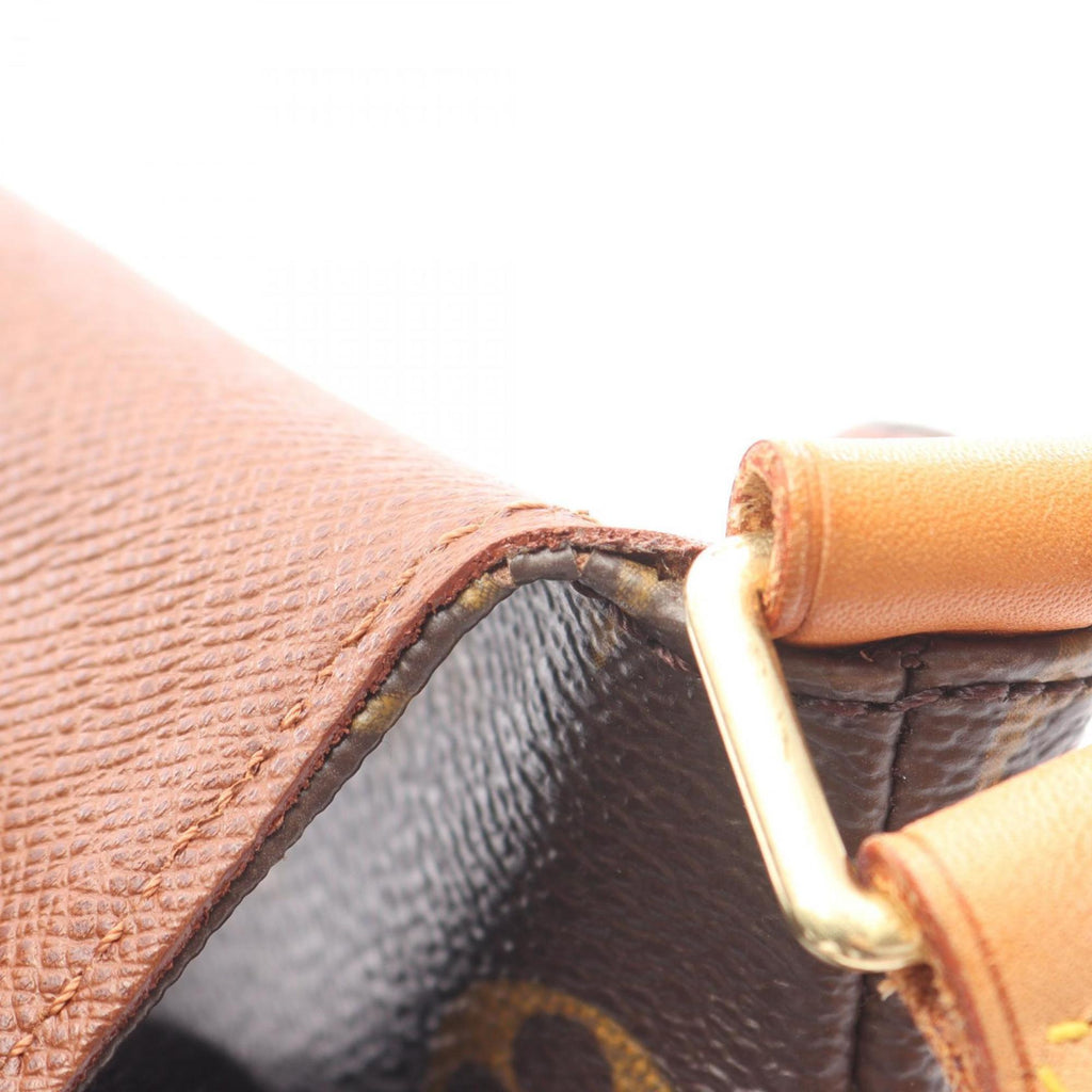 Louis Vuitton Brown Coated Canvas Leather Shoulder Bag (Pre-Owned)