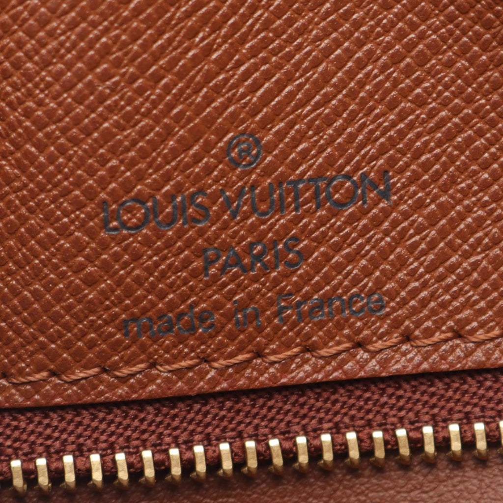 Louis Vuitton Brown Monogram Monogram Shoulder Bag (Pre-Owned)