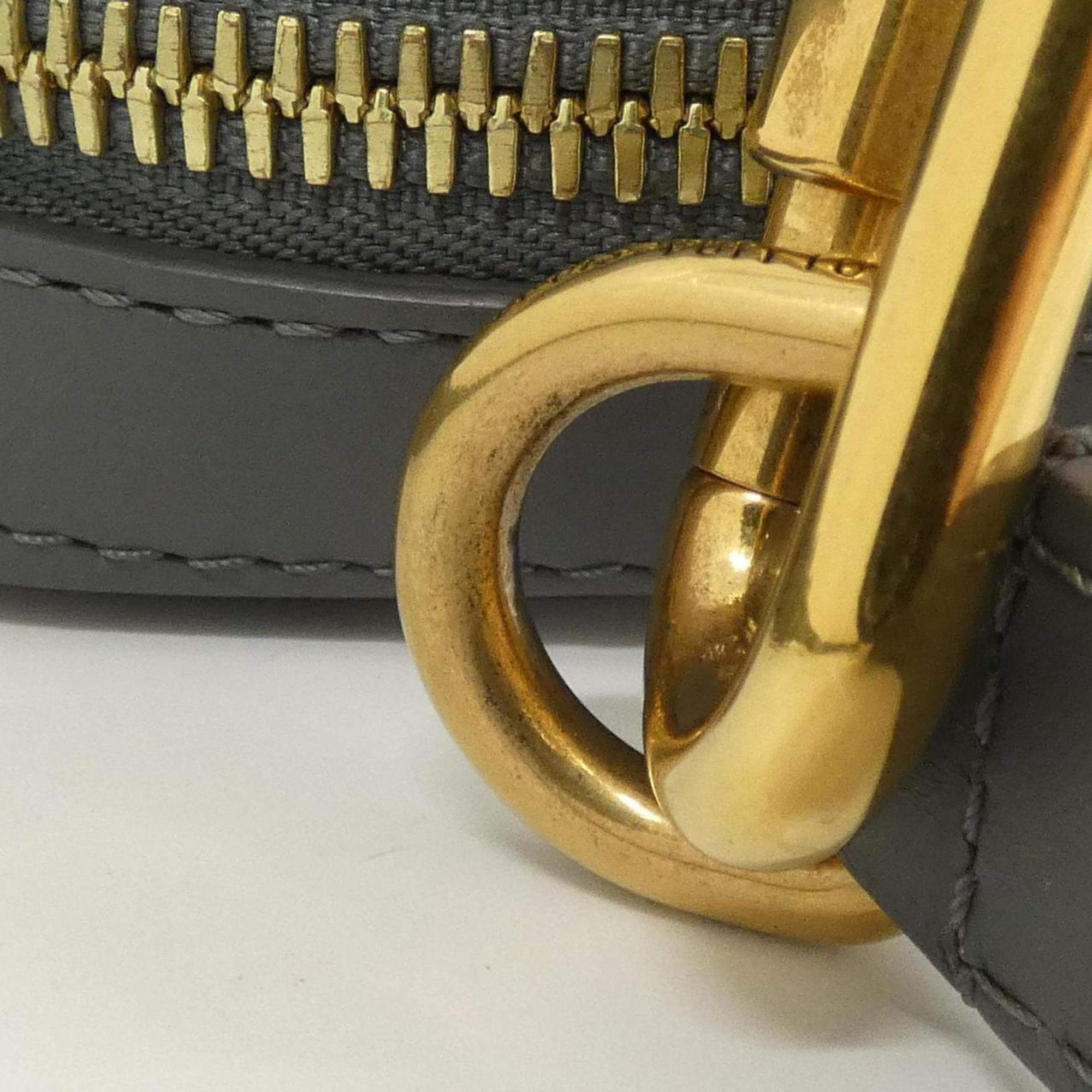 Louis Vuitton Gold Leather Shoulder Bag (Pre-Owned)