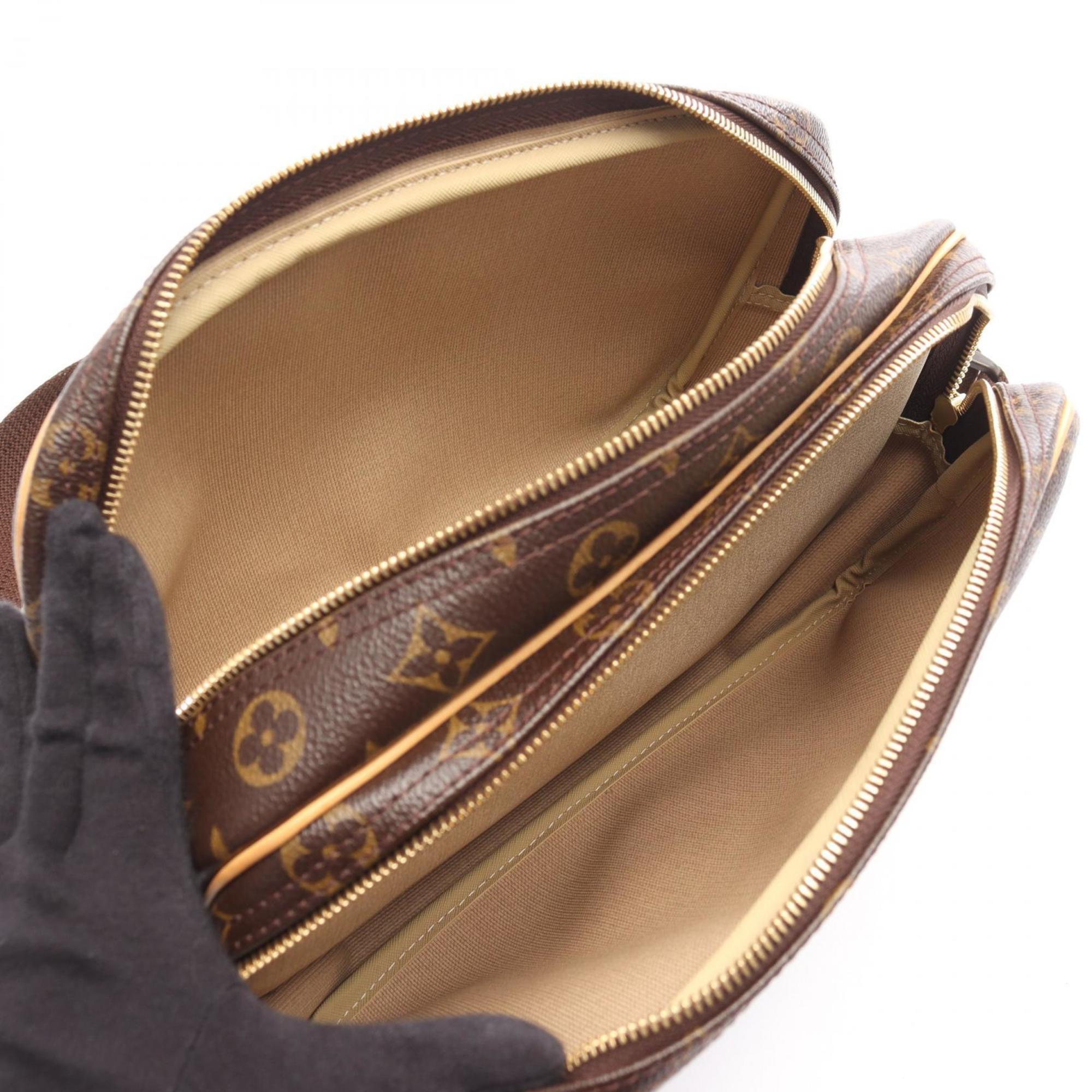 Louis Vuitton Brown Monogram Coated Canvas Shoulder Bag (Pre-Owned)