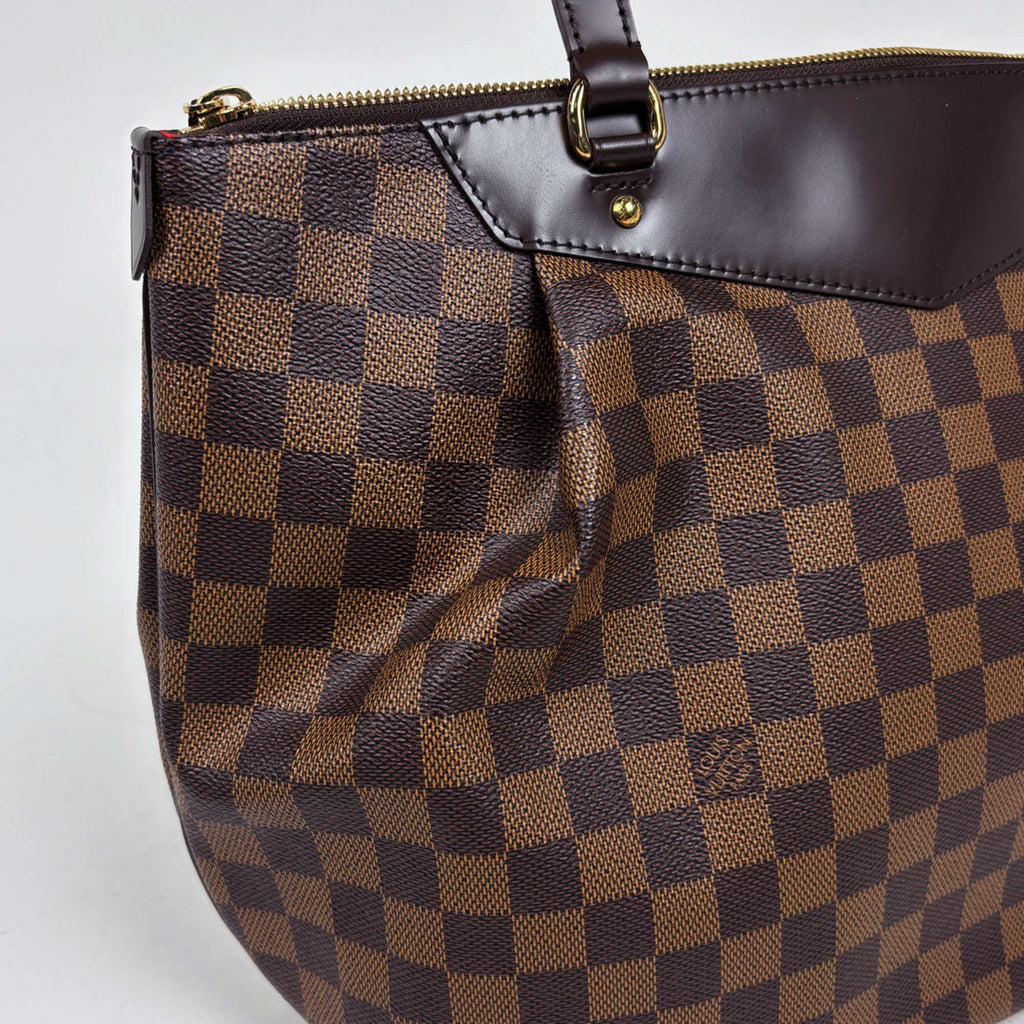 Louis Vuitton Brown Shoulder Bag Tote Bag (Pre-Owned)