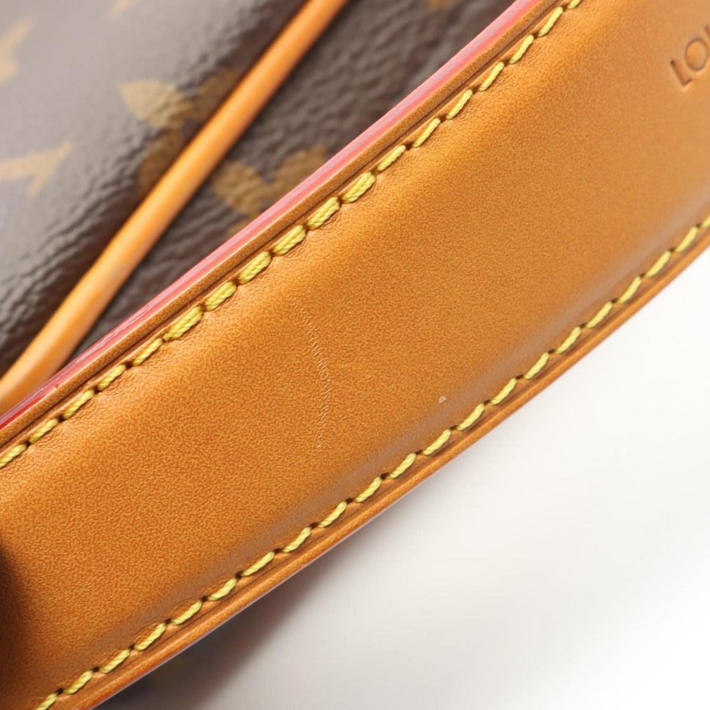 Louis Vuitton Brown Monogram Monogram Leather Handbag (Pre-Owned)