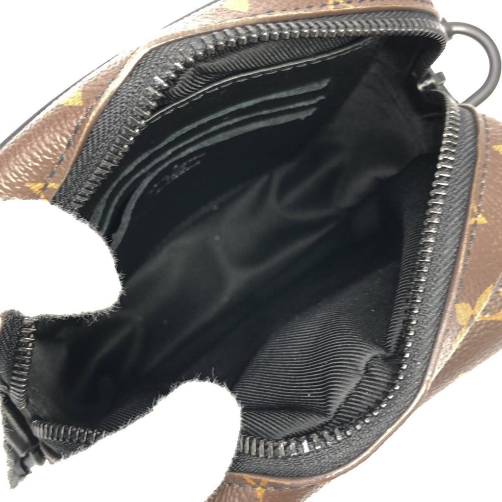 Louis Vuitton Marron Coated Canvas Shoulder Bag (Pre-Owned)
