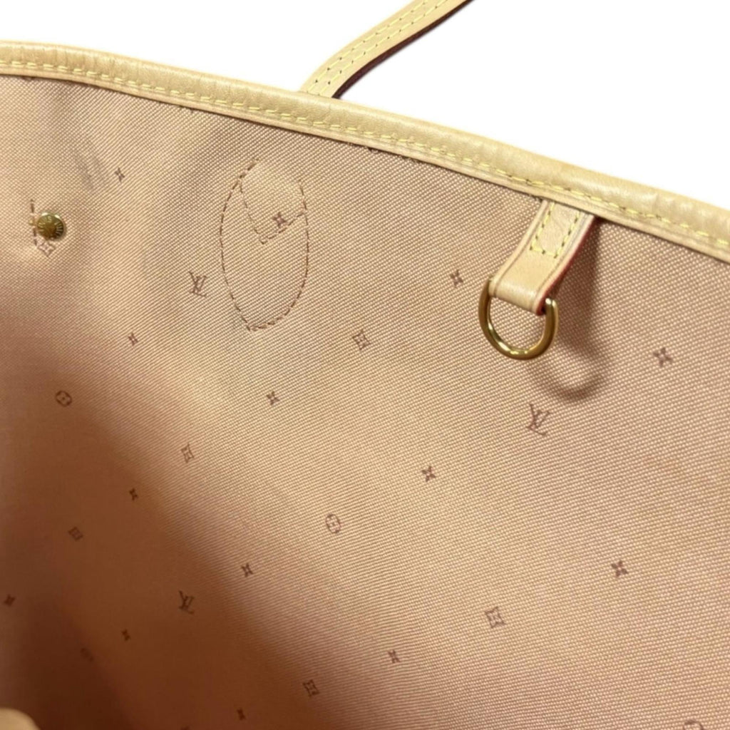 Louis Vuitton Beige Ivory Pvc Tote Bag (Pre-Owned)