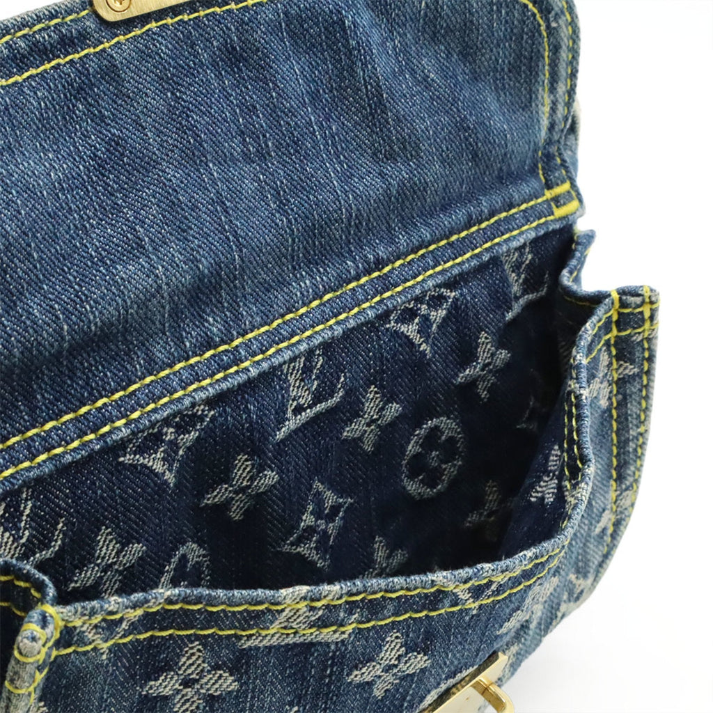 Louis Vuitton Blue Monogram Monogram Denim Fanny Pack Shoulder Bag (Pre-Owned)