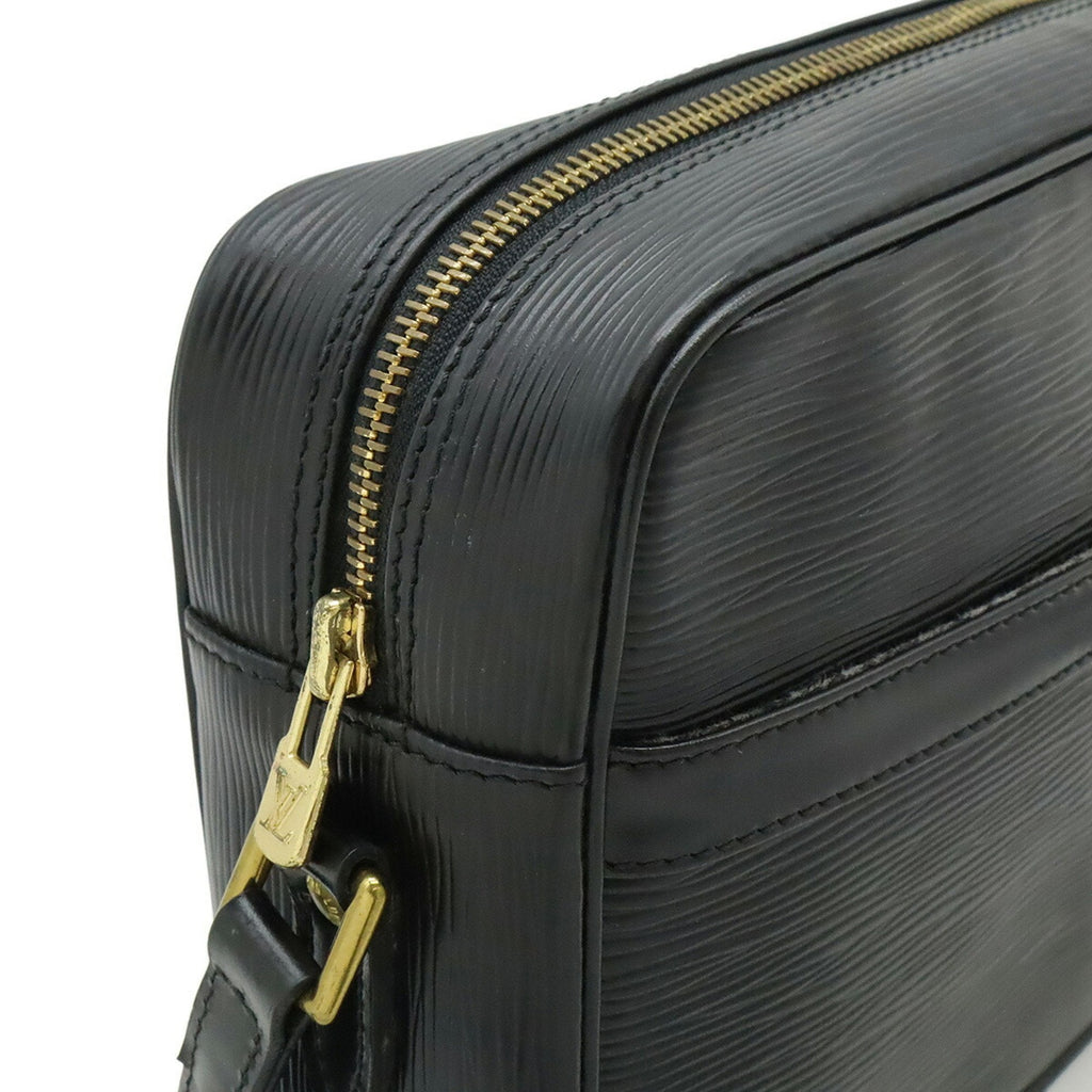 Louis Vuitton Noir Epi Leather Shoulder Bag (Pre-Owned)