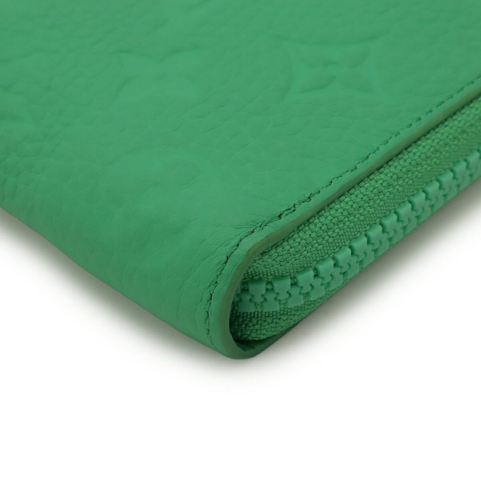 Louis Vuitton Green Vert Leather Long Wallet (Bi-Fold) (Pre-Owned)