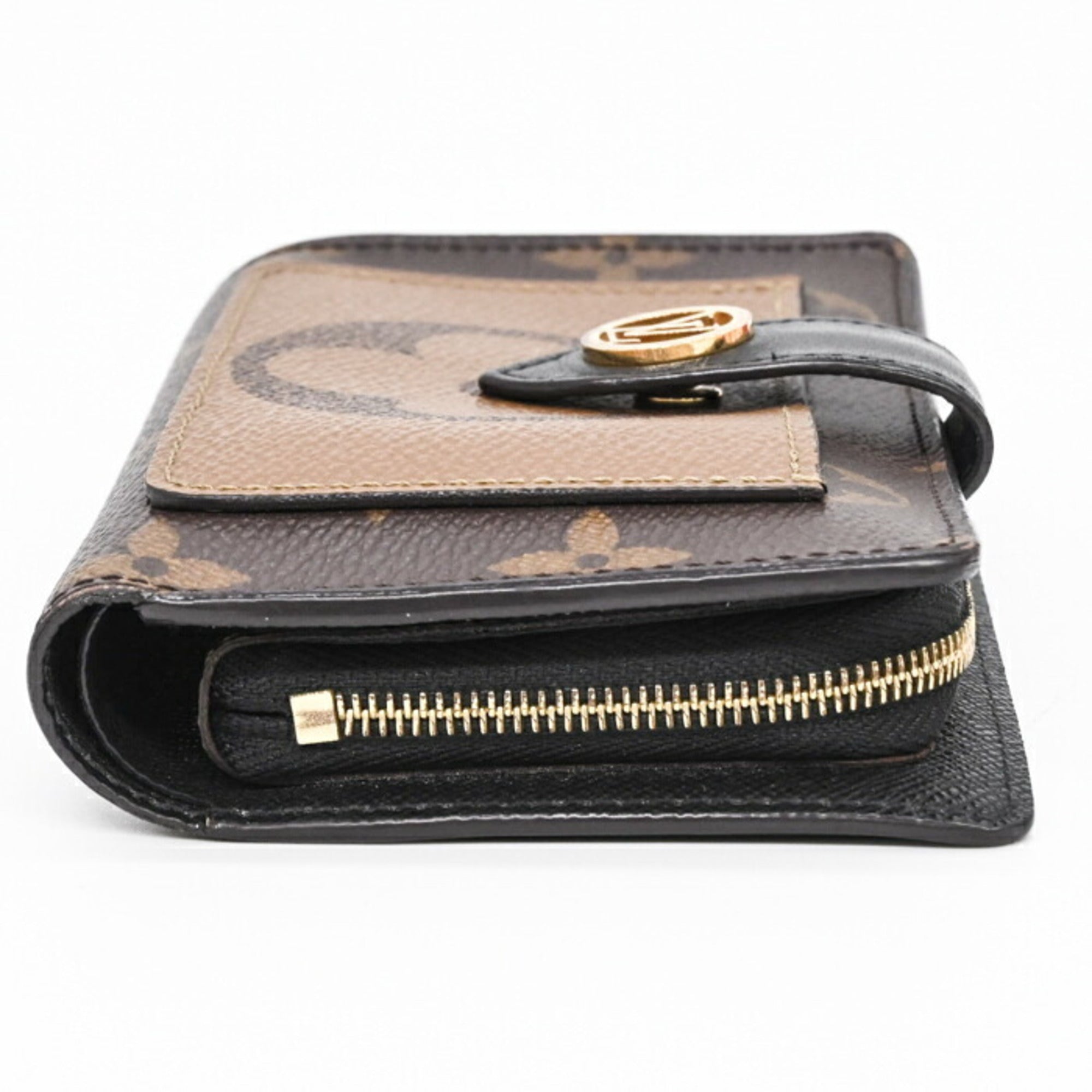 Louis Vuitton Brown Monogram Wallet (Bi-Fold) (Pre-Owned)