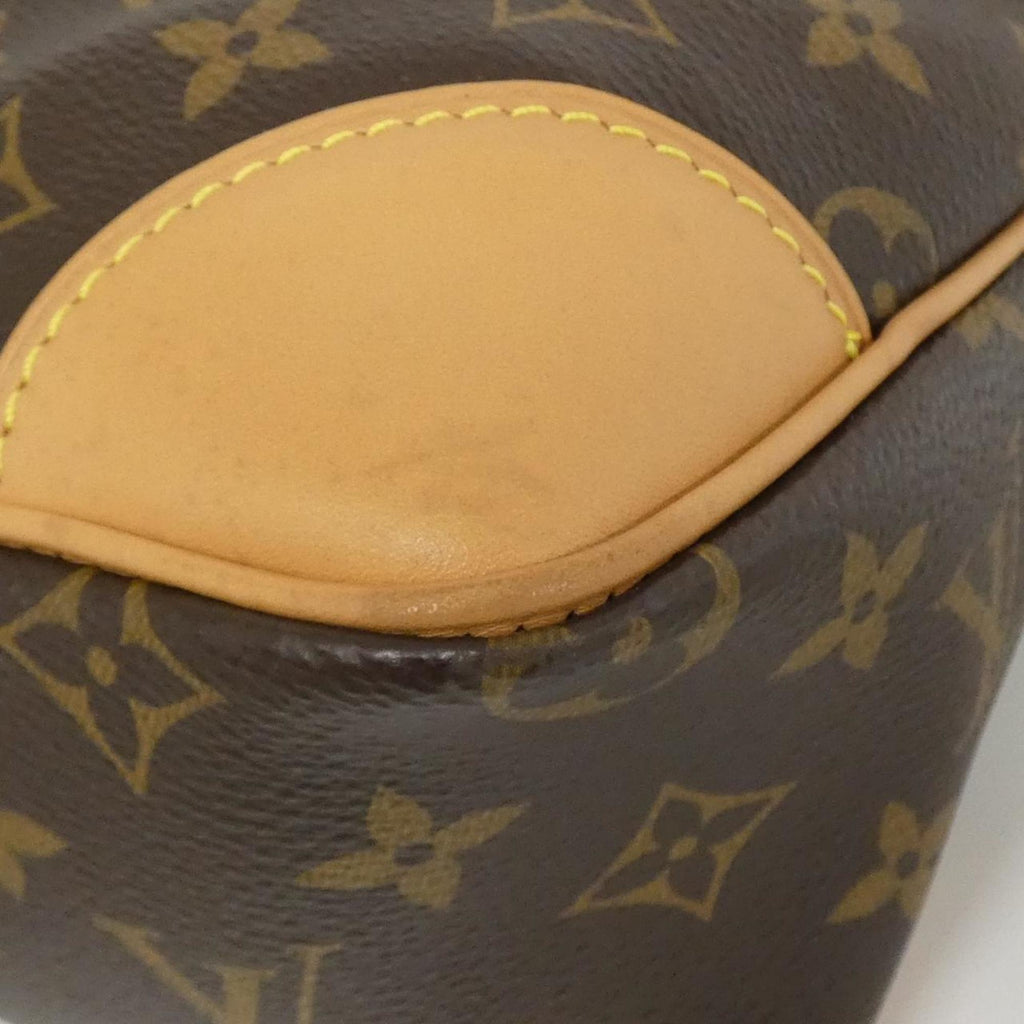 Louis Vuitton Marron Coated Canvas Shoulder Bag (Pre-Owned)