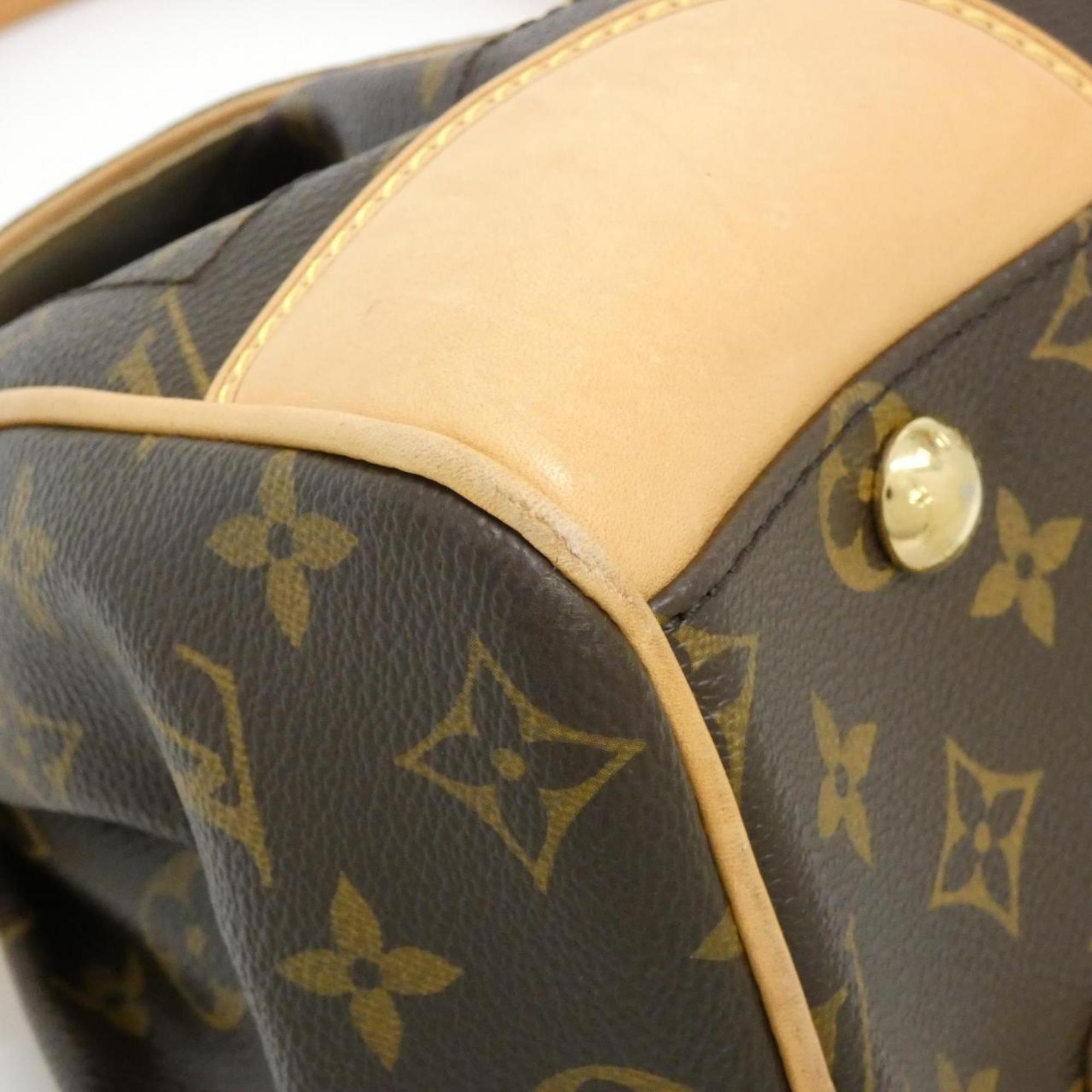 Louis Vuitton Marron Coated Canvas Shoulder Bag (Pre-Owned)