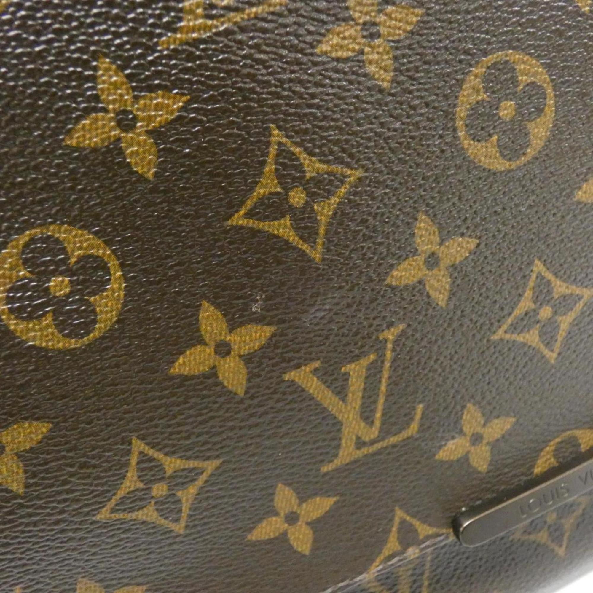 Louis Vuitton Marron Coated Canvas Shoulder Bag (Pre-Owned)