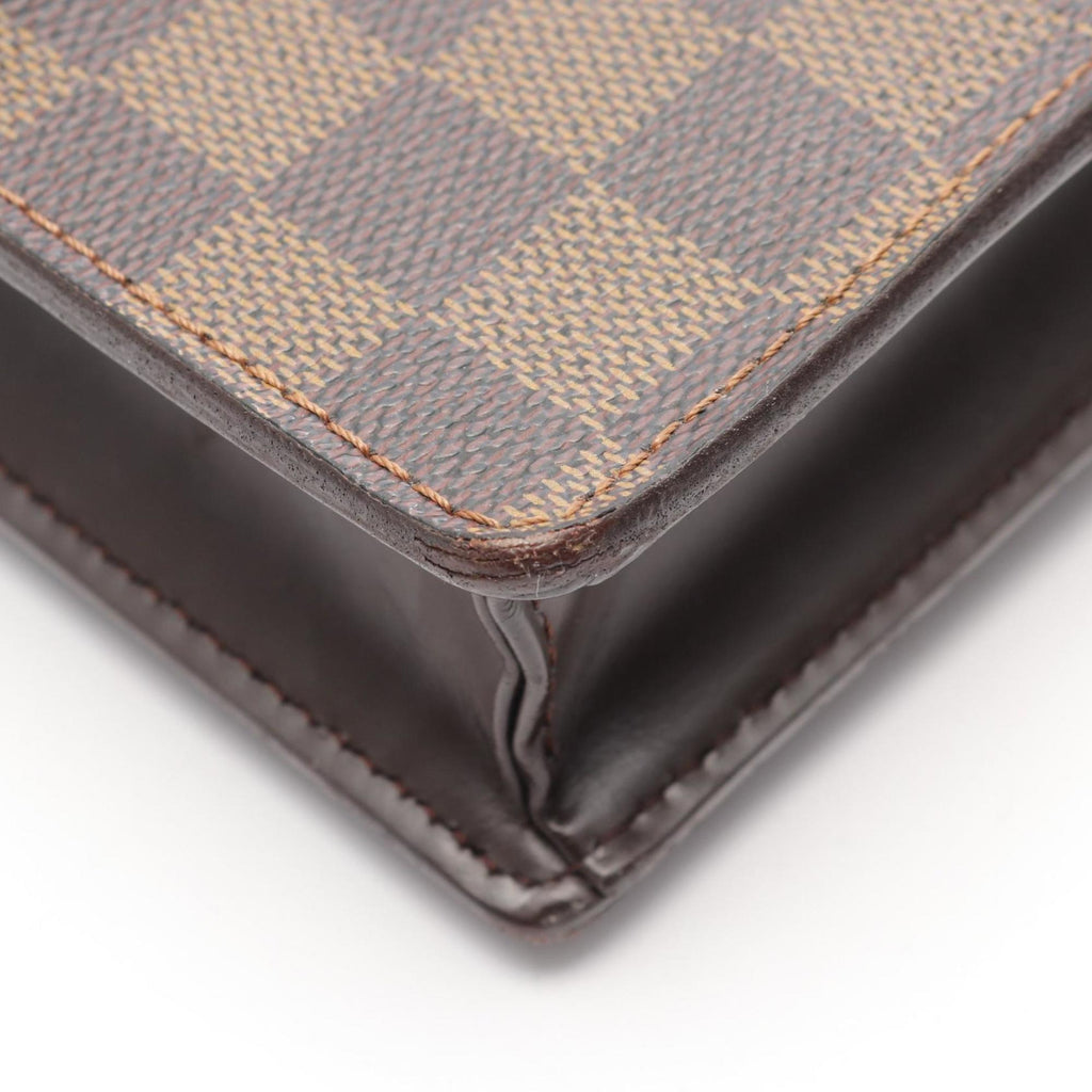 Louis Vuitton Brown Coated Canvas Shoulder Bag (Pre-Owned)