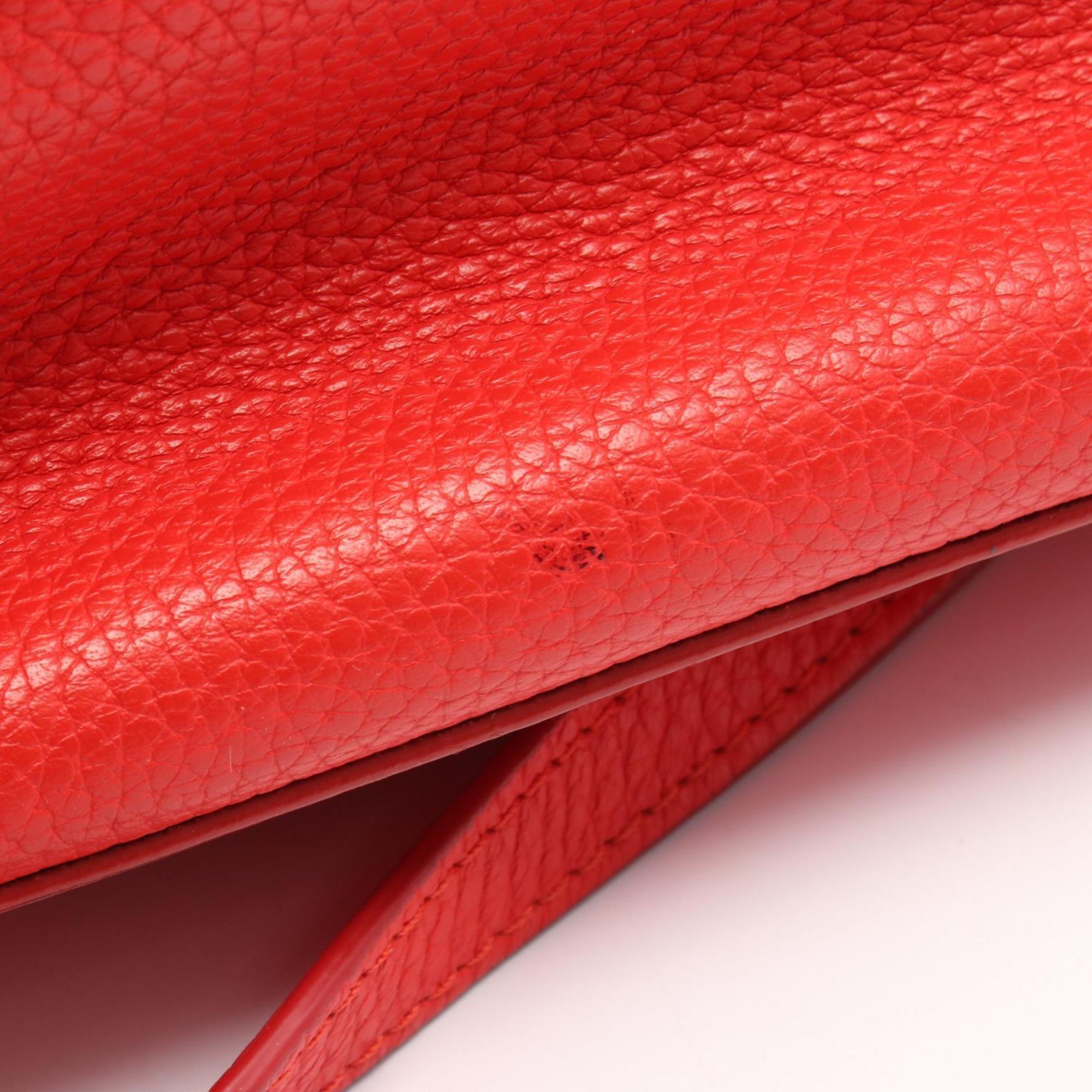 Louis Vuitton Red Color Leather Handbag (Pre-Owned)