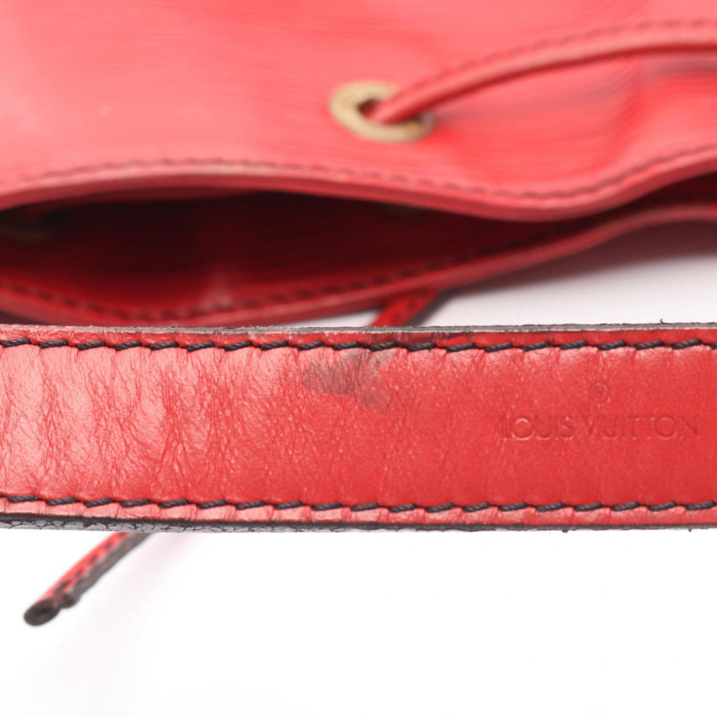 Louis Vuitton Castilian Red Red Color Leather Shoulder Bag (Pre-Owned)
