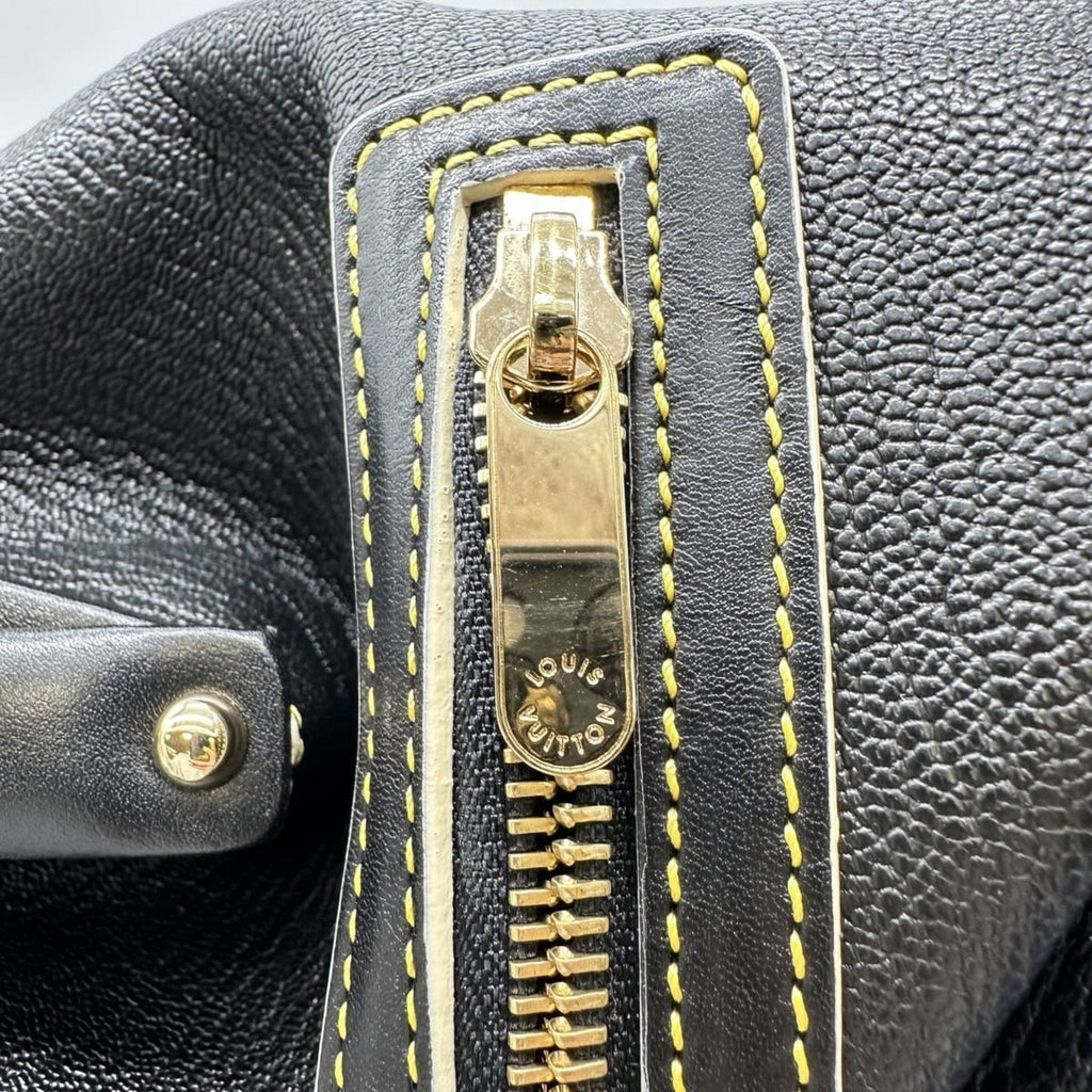 Louis Vuitton Black Suhali Leather Handbag (Pre-Owned)