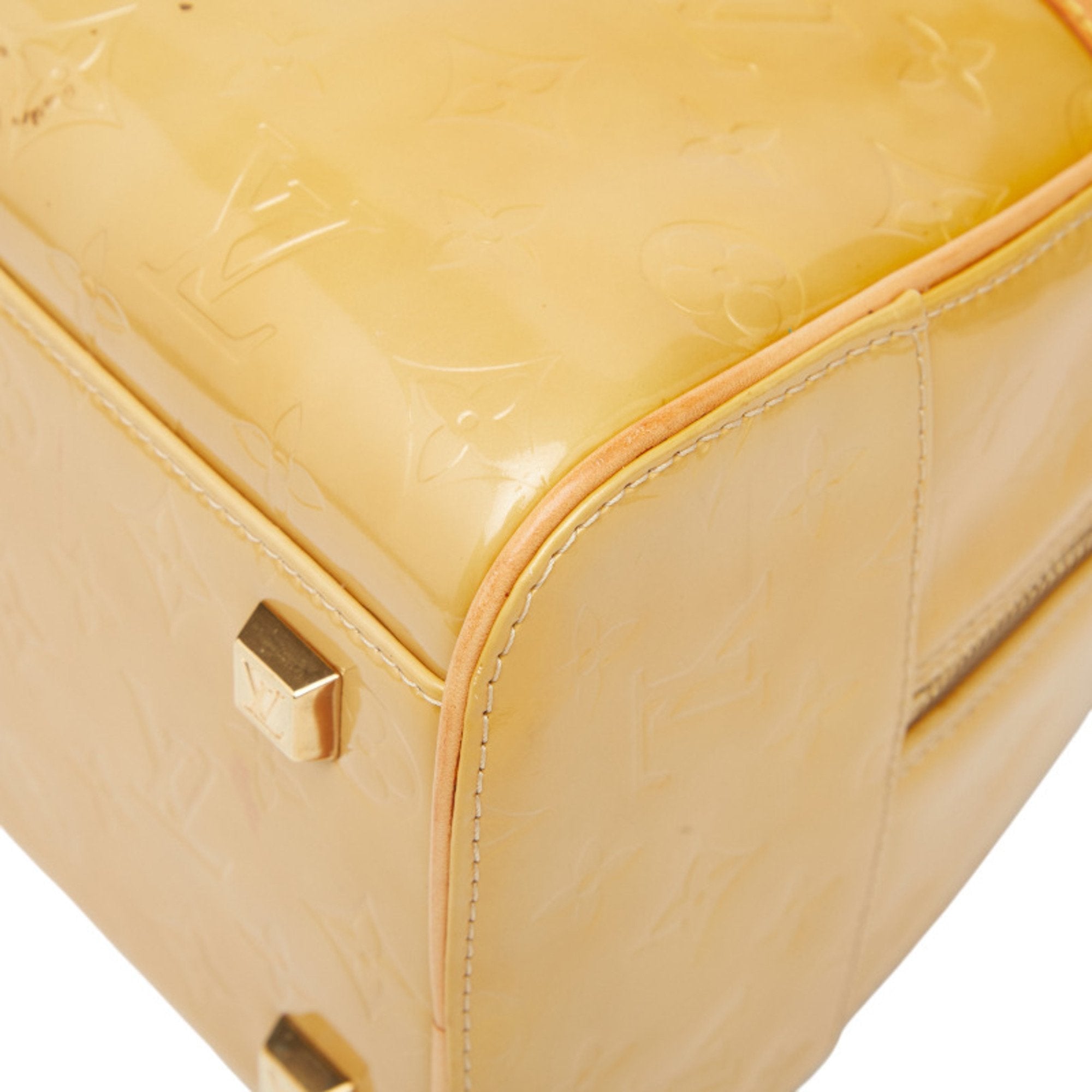 Louis Vuitton Beige Yellow Patent Leather Boston Bag Handbag (Pre-Owned)