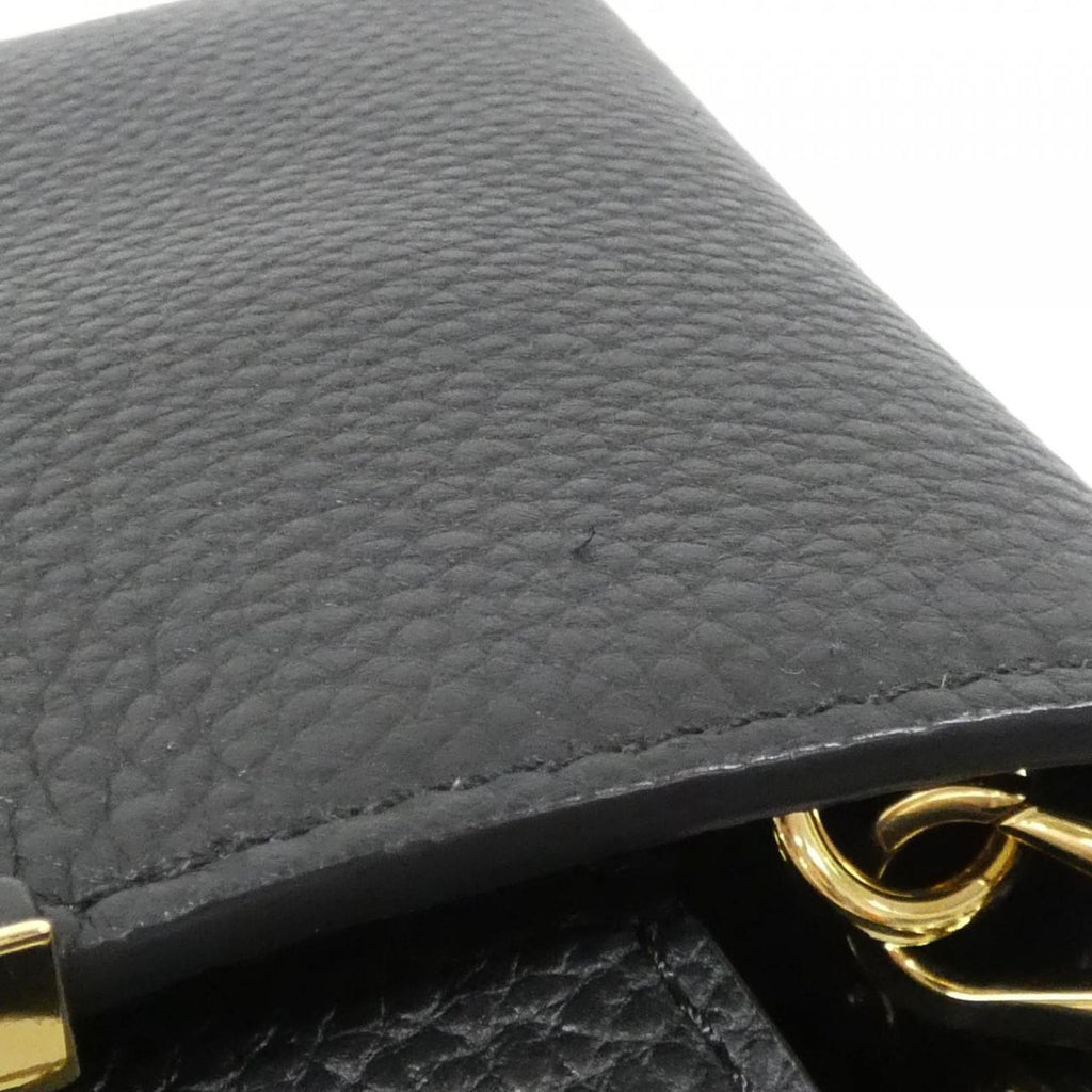 Louis Vuitton Black Handbag (Pre-Owned)