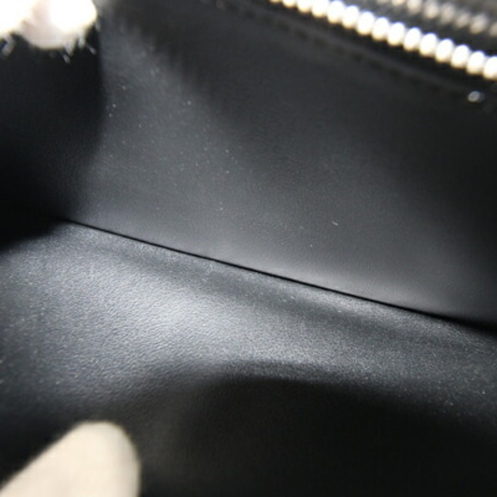 Louis Vuitton Black Noir Epi Leather Long Wallet (Bi-Fold) (Pre-Owned)