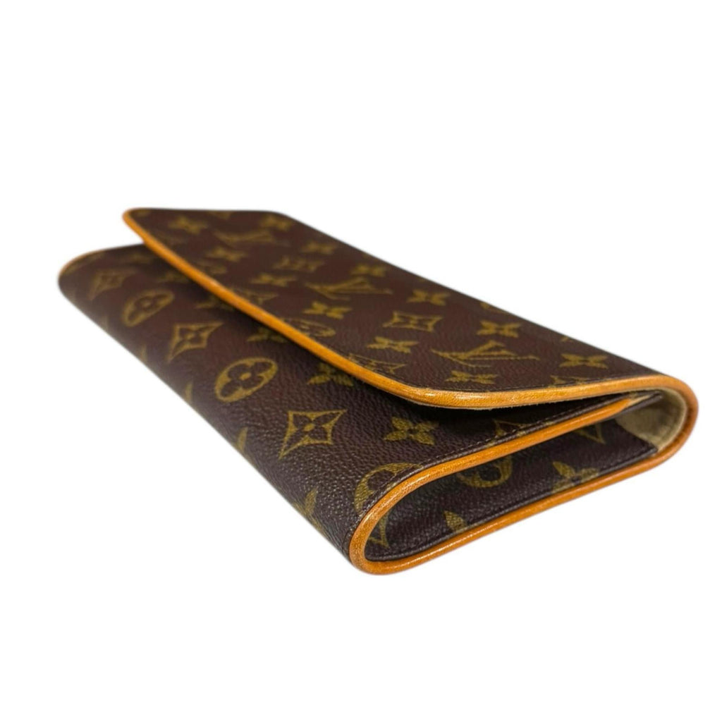 Louis Vuitton Monogram Brown Monogram Pochette Shoulder Bag (Pre-Owned)
