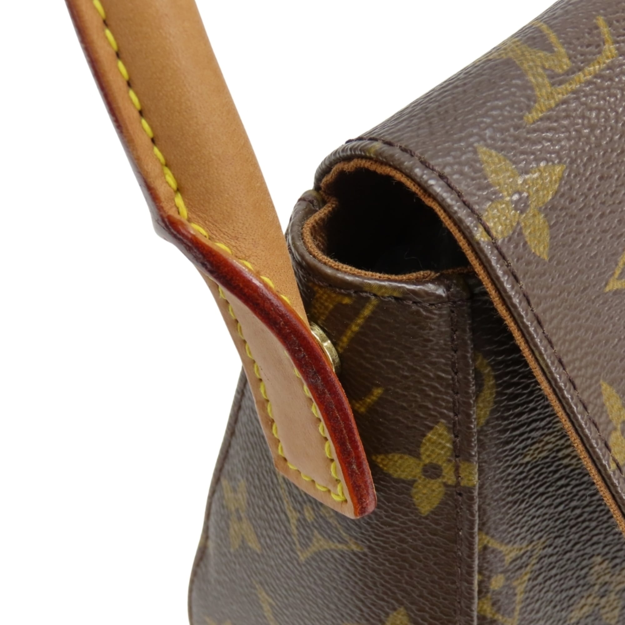 Louis Vuitton Brown Monogram Monogram Shoulder Bag (Pre-Owned)