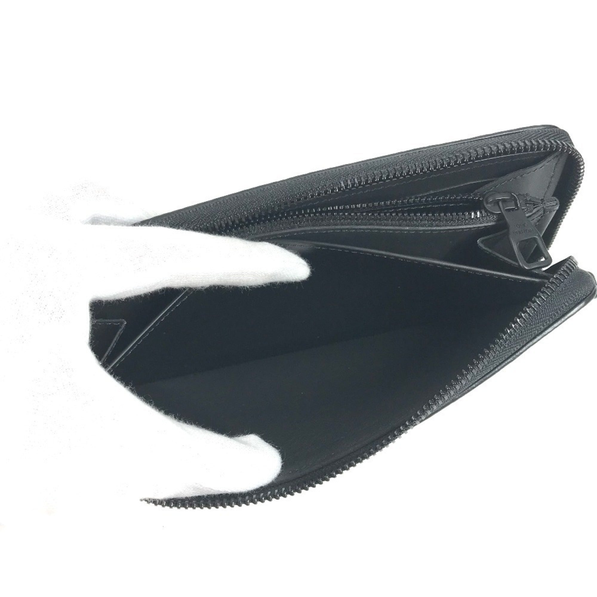 Louis Vuitton Black Noir Leather Long Wallet (Bi-Fold) (Pre-Owned)