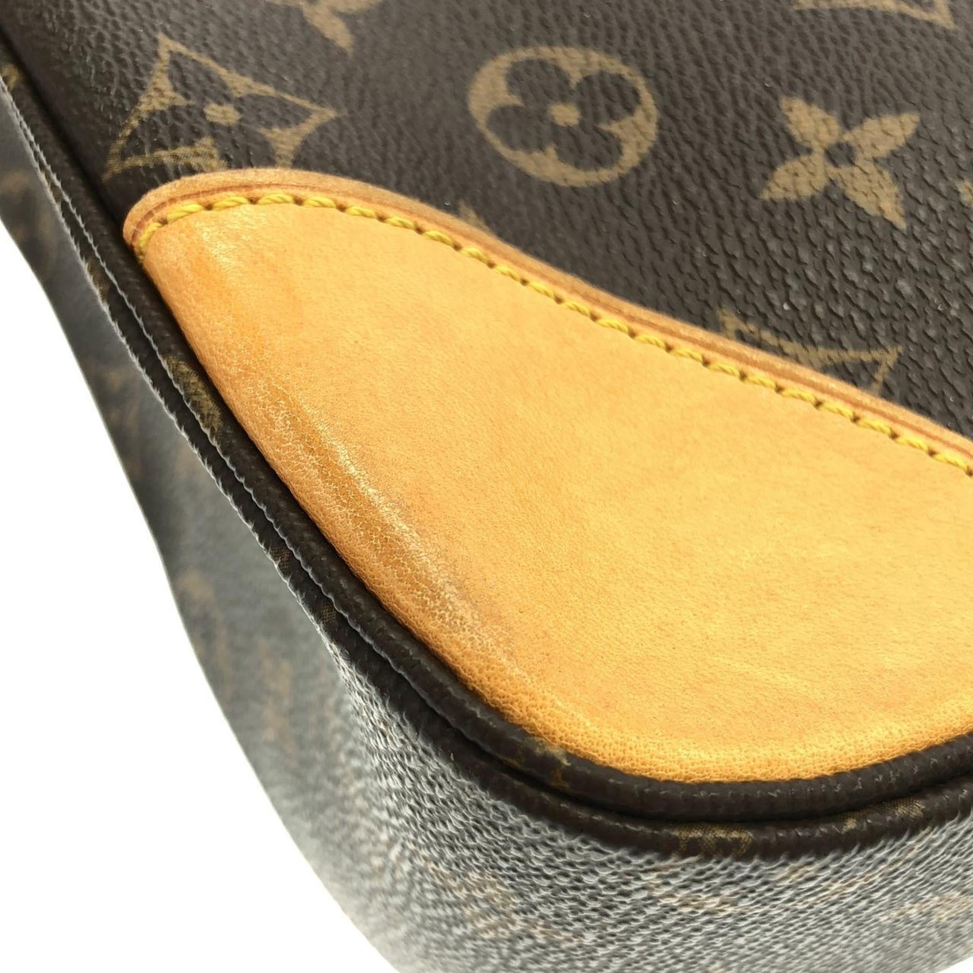 Louis Vuitton Marron Coated Canvas Shoulder Bag (Pre-Owned)