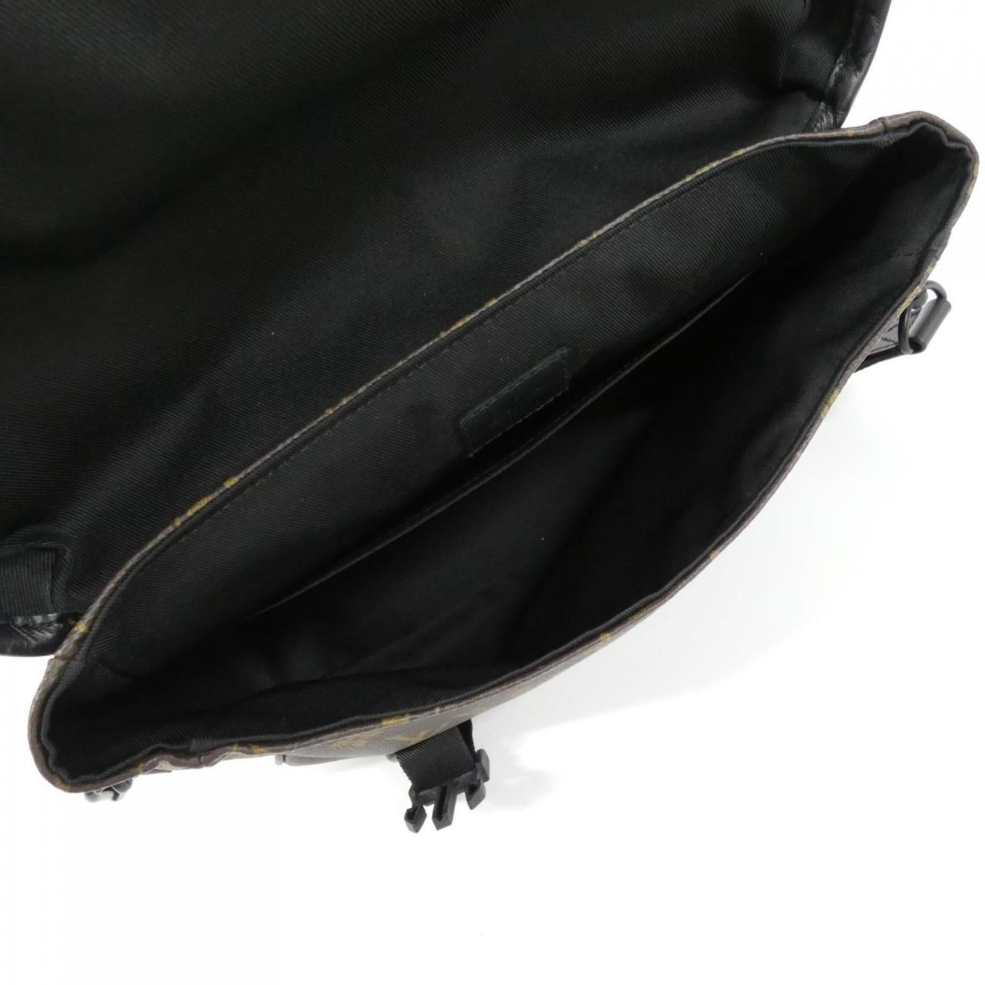 Louis Vuitton Black Brown Coated Canvas Shoulder Bag (Pre-Owned)