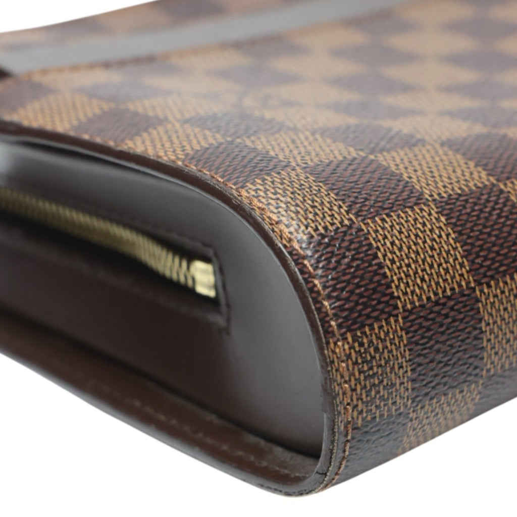 Louis Vuitton Damier Brown Damier Canvas Clutch Bag (Pre-Owned)