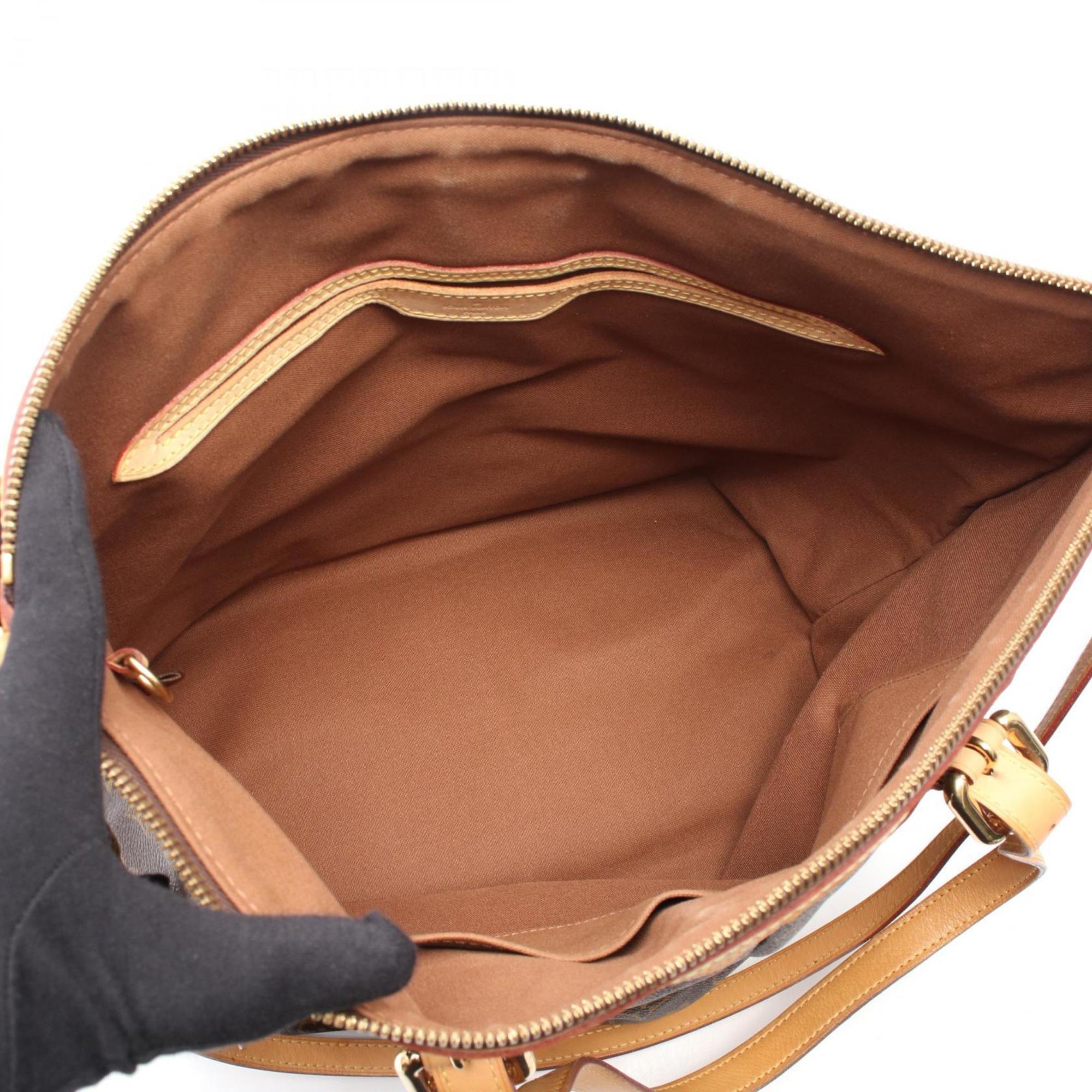 Louis Vuitton Brown Coated Canvas Shoulder Bag (Pre-Owned)