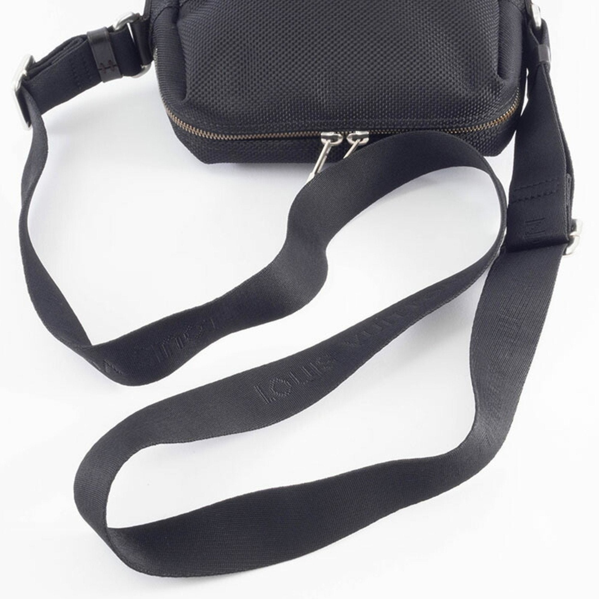Louis Vuitton Black Noir Damier Geant Shoulder Bag (Pre-Owned)