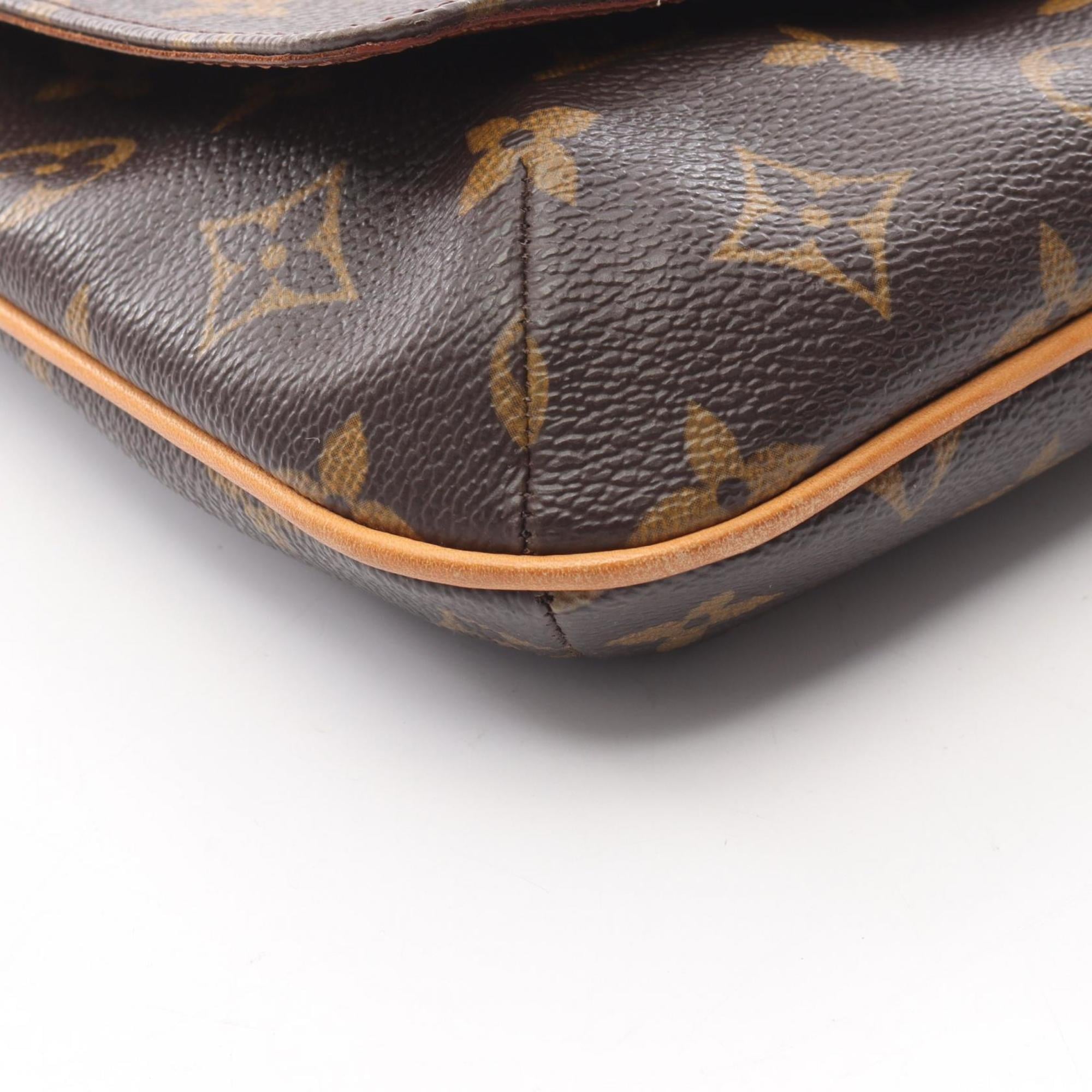 Louis Vuitton Brown Coated Canvas Leather Shoulder Bag (Pre-Owned)