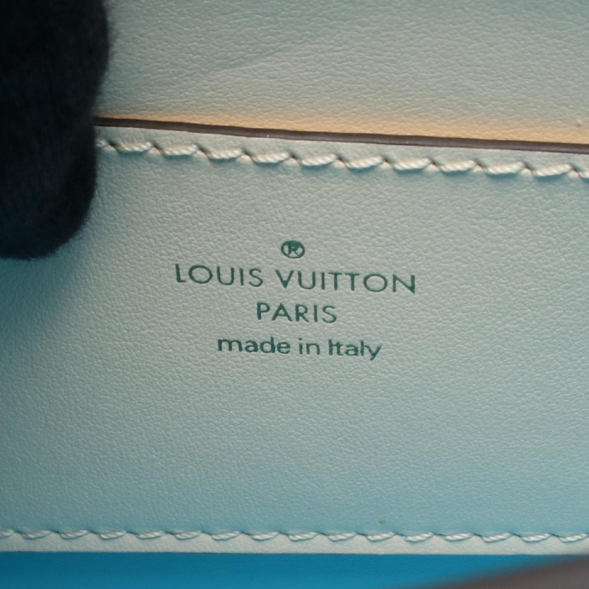 Louis Vuitton Ivory Leather Shoulder Bag (Pre-Owned)