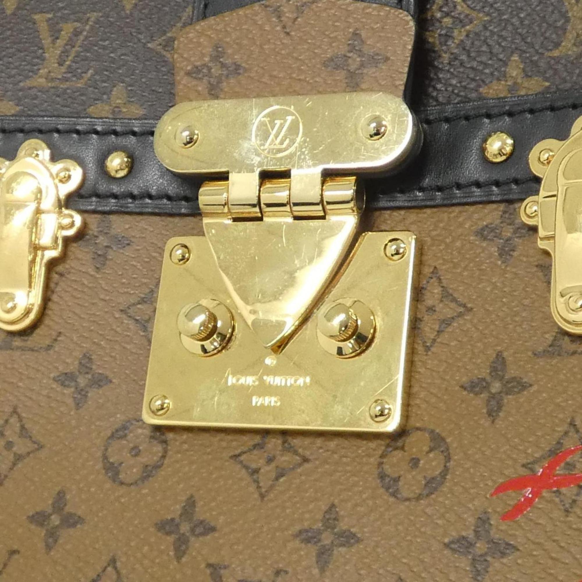 Louis Vuitton Marron Coated Canvas Shoulder Bag (Pre-Owned)