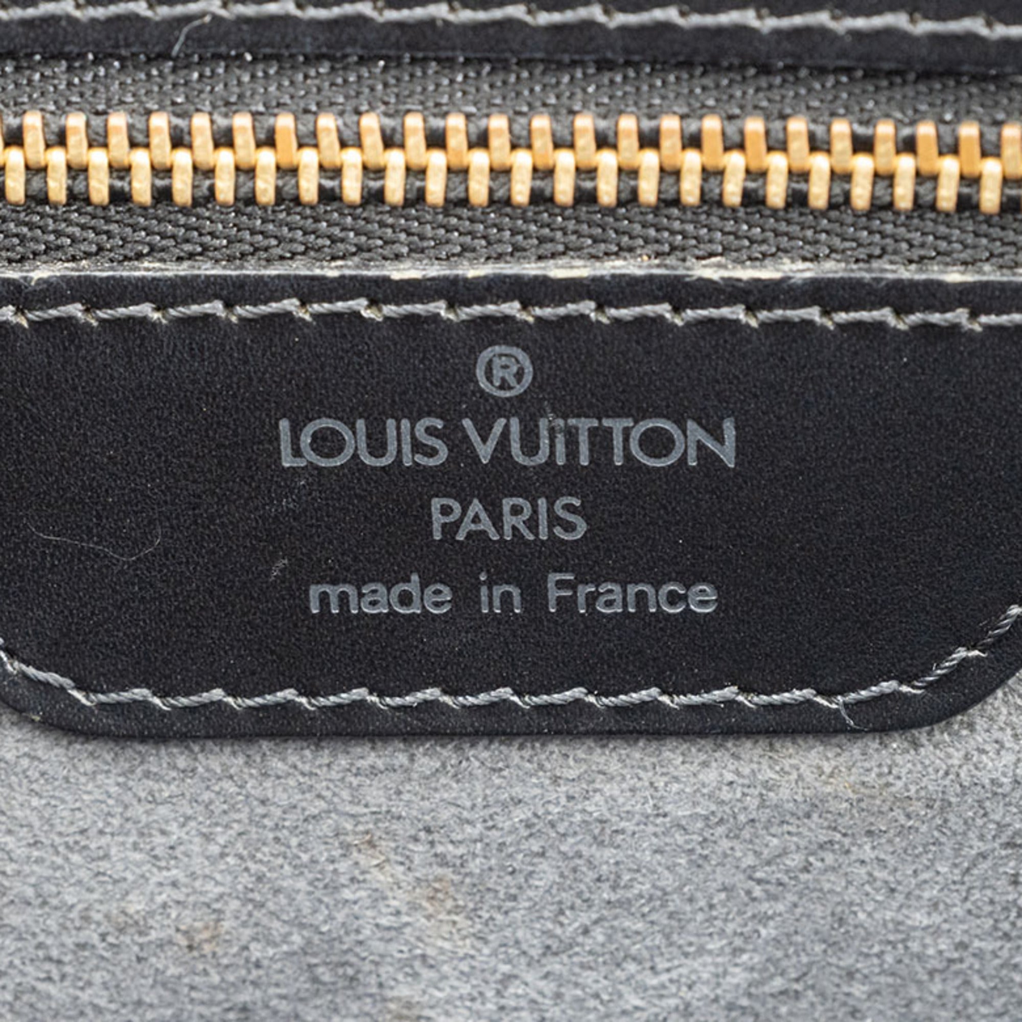Louis Vuitton Epi Noir Epi Leather Shoulder Bag (Pre-Owned)