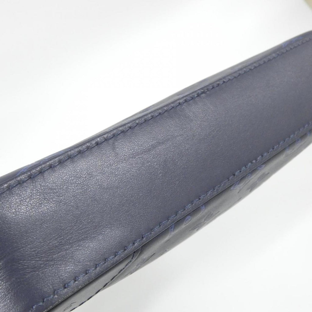 Louis Vuitton Leather Shoulder Bag (Pre-Owned)
