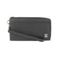 Louis Vuitton Black Taiga Leather Leather Long Wallet (Bi-Fold) (Pre-Owned)