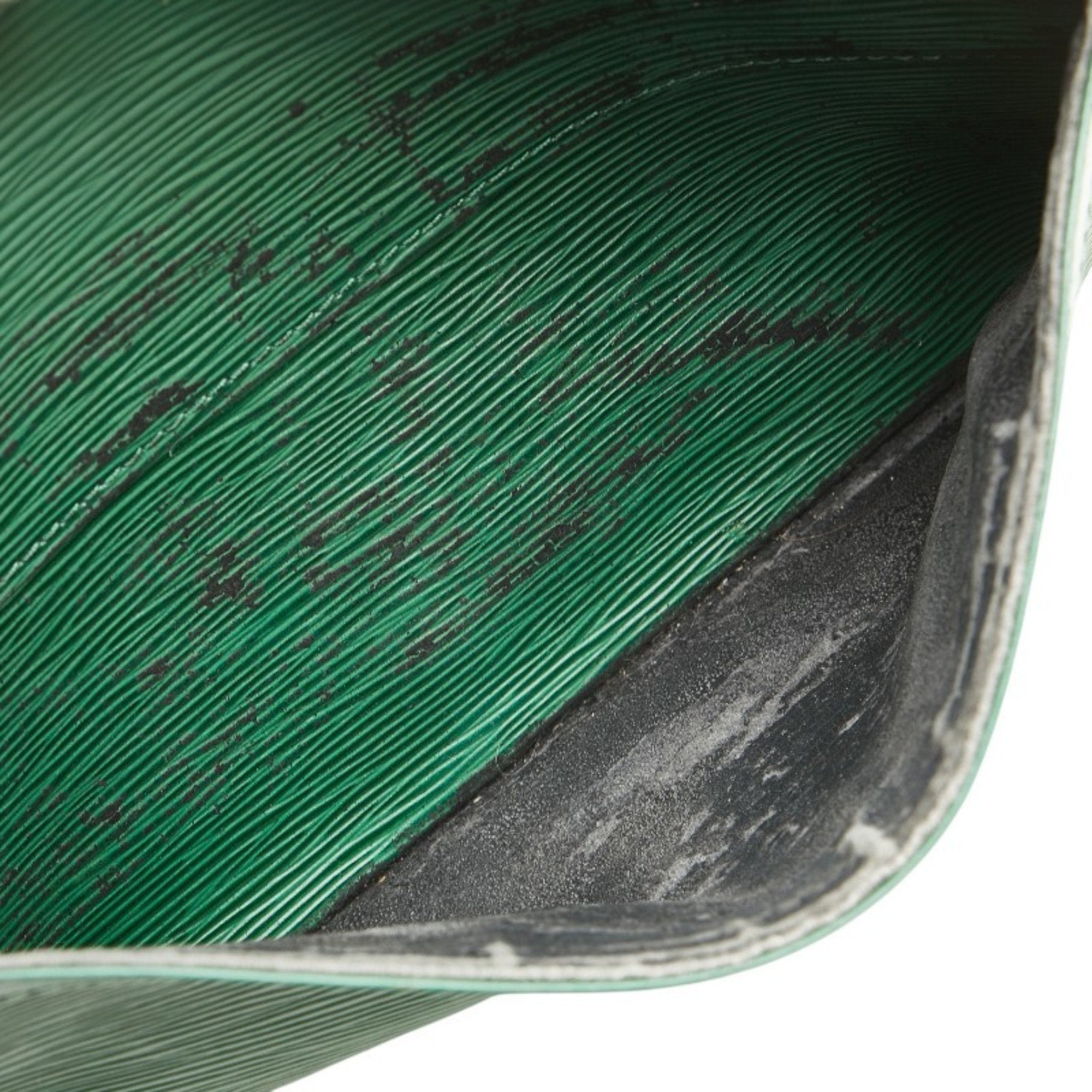 Louis Vuitton Borneo Green Leather Shoulder Bag (Pre-Owned)