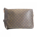 Louis Vuitton Marron Coated Canvas Shoulder Bag (Pre-Owned)