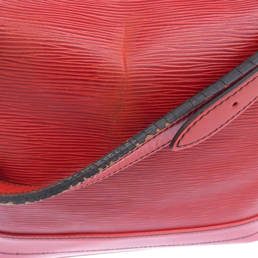 Louis Vuitton Epi Castilian Red Red Color Leather Shoulder Bag (Pre-Owned)